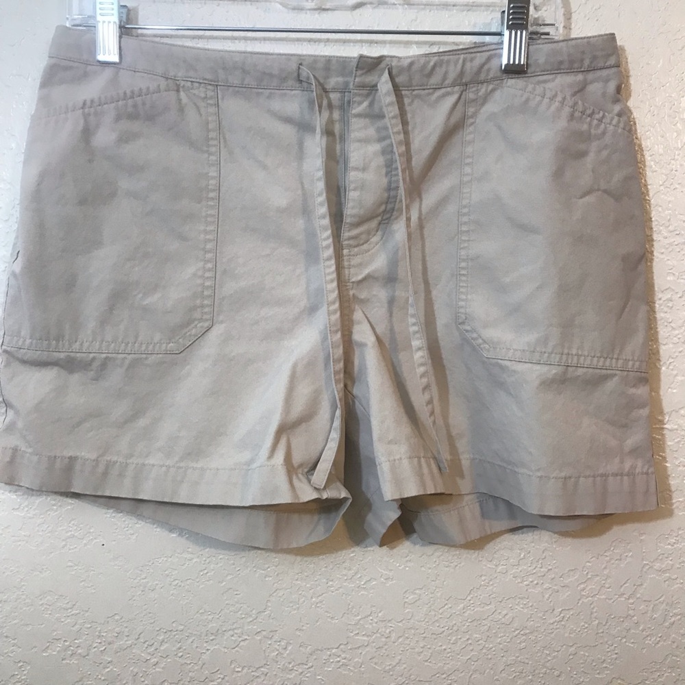 Tommy Hilfiger drawstring Khaki Shorts SZ 8